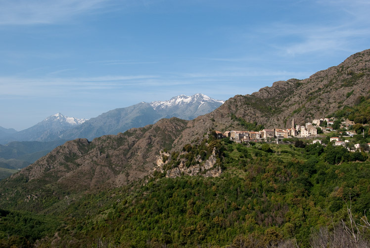 Quatrième jour : village de Sermano.