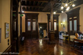 <center>Hôtel particulier Fölsch. </center> Second vestibule distribuant les pièces de réception (grand salon, antichambre, salle à manger, petit salon et fumoir). Décor 1900, avec un parquet en bois à la mode.