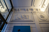 <center>Hôtel C2. </center>Premier vesibule.