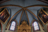 L’église Saint-Nicolas. <br> La voûte brisée du choeur gothique pentagonal.