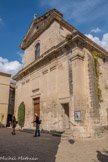 Richerenches. <br> Eglise Saint Denis. La façade de l'église fut entièrement refaite selon les plans de l'architecte Jean-Baptiste Franque, en 1765.