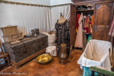 Le château de Cormatin. <br> Deux pièces complètent ces salles d’apparat, un cabinet pour l’intimité et le confort et une garde-robe pour le service des femmes de chambre. On peut donc comprendre à Cormatin l’organisation de la vie quotidienne au XVIIe siècle, dans un temps où public et privé commençaient à peine à se différencier.