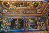 Le château de Cormatin. <br> Le cabinet de Sainte Cécile. La Tempérance qui tient un coupe de vin et une cruche d'eau pour couper le vin.