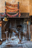 Le château de Cormatin. <br> La cuisine. La grande cheminée avec tourne-broche