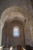 L'église Saint-Martin de Chapaize. <br> Les baies ont été agrandies au 16e siècle pour remplacer de petites baies-meurtrières romanes