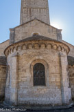 L'église Saint-Martin de Chapaize. <br> Le pignon de la travée de chœur, l’abside centrale décorée d’une corniche à arcatures.