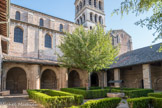 Saint-Philibert de Tournus. Le Cloître Saint-Ardain.<br>
