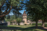 Cluny. <br> Fondé au XVe, le parc est à l’origine le jardin privé du Palais Jacques d’Amboise. En pente douce, il est réaménagé en belvédère au XVIIe, offrant un point de vue unique sur les clochers de l’Abbaye.
Ouvert au public courant XIXe, le parc est désormais un lieu d’agrément et de loisirs qui recense pas moins de vingt-quatre espèces de feuilllus et dix espèces de résineux.