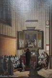 Intérieur d'église. Henri van Steinwick le Jeune (1580-1649). <br> L'autel est orné d'un triptyque représentant une Nativité traitée en camaïeu, technique utilisant différents tons d'une même couleur. C'est ici le thème du tableau dans le tableau minutieusement exécuté et cher aux peintres du Nord.