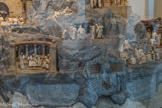 Via Vitae. <br> Jésus parmi les docteurs, Le Sermon sur la montagne. Au-dessus : La Résurrection de Lazare.
