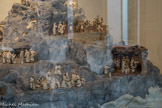 Via Vitae. <br> Le Sermon sur la montagne, Les Noces de Cana. A gauche, La Résurrection de Lazare. Au-dessus, Le Christ au jardin des oliviers, La Flagellation