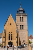 L'église Saint-Nicolas. <br> C’est au début du XVIe siècle que l'église Saint-Nicolas, succursale de l’église paroissiale Notre-Dame, située sur la colline, fut construite en remplacement d’une chapelle portant le même vocable.