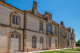 Le bâtiment, racheté par la municipalité à la Révolution, devient dès lors lieu public abritant pendant plus de cent ans les écoles de la ville. L'édifice, réhabilité entre 1975 et 1985, est agrémenté d’un jardin intérieur d'inspiration médiévale réalisé en 1999.