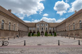 Mairie de Beaune, ancien couvent des Ursulines.