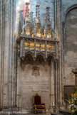 Siège de l'évêque.