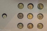 139 sesterces / 1 antoninius.