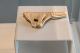 Mammouth en bois de renne Provenance : Bruniquel (Tarn et-Garonne) - 17 000/ - 12 000 ans