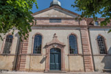 L'Hôtel-Dieu de Louhans est un établissement hospitalier construit entre 1682 et 1686 pour le premier bâtiment. Jusqu'à sa fermeture, en 1977, les religieuses de l’ordre de Sainte-Marthe ont assuré les soins des malades.
Destiné à l'accueil des malades et des indigents, la construction de cet ensemble architectural remarquable a débuté au XVIIe siècle (sous le règne de Louis XIV) et s'est achevée en 1767. Devenu ensuite l'hôpital de Louhans, il accueillit des patients jusqu'en 1977.