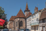 Le premier document écrit mentionnant l'église de LOUHANS, est une CHARTE de Louis le Bègue (878) qui donne à l'abbaye de Tournus 