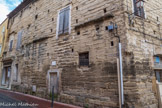 Maison la plus ancienne de Carpentras, elle est du XIVe.