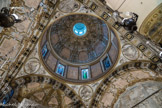 Cathédrale San Lorenzo <br> Chapelle Saint Jean-Baptiste. Dans les pendentifs, les quatre évangélistes : en bas, Saint Marc, à gauche, Saint Matthieu, à droite, Saint Luc et en haut, Saint Jean.