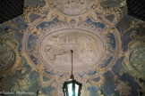 Palazzo Podestà appelé aussi Palazzo Nicolosio Lomellini. Les décorations en stuc de l'atrium sont de Marcello Sparzo.