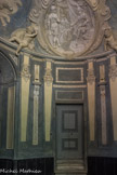 Palazzo Podestà appelé aussi Palazzo Nicolosio Lomellini. Les décorations en stuc de l'atrium sont de Marcello Sparzo.