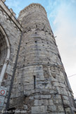 Porta dei Vacca.  Appelée à l'origine Porta di Santa Fede , tire son nom de l'église voisine et est également surnommée Porta Sottana.