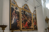 L'église San Donato. Le magnifique triptyque de Joos van Cleve (1515) représentant L'Adoration des mages (au centre)