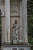 Villa Durazzo Pallavicini. <br> Prologue : l'allée classique.
