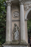 Villa Durazzo Pallavicini. <br> Prologue : l'allée classique.