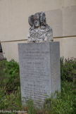 <br>Montpellier.<br> La Dame d'Elche. Pour honorer la poétesse Anne-Marie De Backer qui a chanté Elche et sa palmeraie, la ville d'Elche a offert cette sculpture ibère du IVème siècle à la ville de Montpellier, lieu de naissance du roi Jacques le Conquérant, en 1988, date du 750e anniversaire de la reconquêt de Valence.