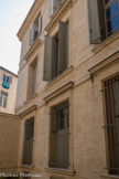 Hôtel de Lunas. Il fait alors construire une aile d’un étage adossée à la rue de la Valfère, des aménagements au rez-de-chaussée sont réservés aux espaces de service. Au 1er étage, c’est l’espace de réception par excellence, il est entièrement occupé par une grande galerie de bal au décor somptueux.