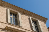 Hôtel de Lunas. En 1737, Antoine Jean Viel (1696-1742),  président en la cour des comptes aides et finances, seigneur de Lunas, fait l'acquisition de l'hôtel particulier que l'on nomme alors « Hôtel de Lunas ».