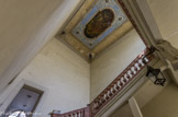 Hôtel de Lunas. Les sabatier, marchands drapiers montpelliérains, voient leurs affaires connaître une rapide ascension à partir de 1711, lorsqu’ils se lancent dans la fourniture aux armées de louis XIV de la toile nécessaire aux troupes, tant pour les uniformes que pour les draps, couvertures, et autres toiles de tente.  Au tout début du XIXe siècle, Marie Sabatier laisse sa fortune à son neveu, Jean-Baptiste Félix. Ce dernier, puis ses trois fils, Frédéric, Félix et François, se posent comme des figures de la haute bourgeoisie montpelliéraine. Riches commerçants gravitant dans les plus hautes sphères de la société, les frères Sabatier, esthètes et mécènes, ont croisé le destin des hommes illustres de leur temps. 