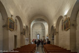<strong>Saint-Laurent-des-Arbres</strong> <br> L'église fortifiée. La nef du XIIe.