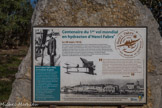 <center>Martigues</center> Le 28 mars 1910, l'hydravion est prêt : Henri Fabre tente un vol sur l'étang de Berre. Il se hisse à bord du « Canard », un hydro-aéroplane de 14 mètres d'envergure et de 475 kg. Il lance l'hélice du moteur « Gnome » de 50 chevaux des frères Seguin. Le pilote fait un signe de la main, se dirige vers le large et lance son moteur à pleine puissance. Les sillons disparaissent après 300 mètres de course : l'avion s'est élevé dans les airs ! «Le Canard» parcourt alors 500 mètres à 5 mètres de hauteur puis amerrit et revient docilement à son point de départ. Henri Fabre réussit son premier vol officiel depuis La Mède à destination de Martigues : l'hydravion est officiellement lancé au niveau mondial.<br>
« Jamais je n'étais monté en avion, pas plus comme passager que comme pilote ; je ne pouvais donc nullement me fier à mes réflexes ; mais mon appareil était étudié pour être automatiquement stable et, avec ce temps parfaitement calme, je devais pouvoir voler sans intervenir dans les commandes... La main sur la manette d'admission, je laissais l'appareil se lancer... J'étais en l'air parfaitement stable, glissant sur cette mer d'huile ou bourdonnant à quelques mètres au-dessus d'elle dans l'atmosphère endormie, l'impression était la même... Quelques minutes plus tard, j'amerrissais dans le port de Martigues, heureux d'être félicité par mes amis les pêcheurs, témoins depuis quatre ans de mes efforts. »
Henri Fabre