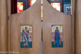 Saint Irénée. <br> Sur les portes saintes de l'iconostase, l'Annonciation.