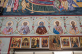 Saint Irénée. <br> Les Saints locaux : Saint Césaire d'Arles, Saint Trophime d'Arles, Saint Cassien de Marseille, Saint Victor de Marseille et Saint Honorat d'Arles.
