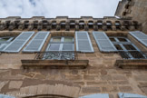Les mâchicoulis.