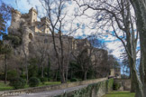 Il est agrandi au XIVe siècle, puis aménagé en château de plaisance dès le XVIIe siècle. En 1630, le château souffre alors de la révolte des Cascaveous (ce qui veut dire 