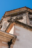 La Ciotat. Chapelle des Pénitents bleus (1626)<br> La tour est en pierres de La Couronne.