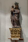 La Ciotat. <br> Vierge en bois provenant de l'ancienne poissonnerie, XVIIe siècle.