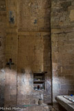 La chapelle Notre Dame du Revest. Niche de l'abside dans la petite travée.