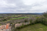 Le château de Saint-Martin-de-Pallières. La terrasse à partir de laquelle on découvre, d’un coup d’œil, une grande partie du territoire dépendant du ressort des Laurens.