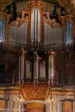 <center>Eglise Saint Théodore</center>Le somptueux buffet d'orgue, construit vers 1735, classé Monument Historique, demeure (avec celui de Saint-Cannat) le témoignage de la facture du XVIIIe.s. : schéma global très parisien, très Louis XIV. Le facteur est sans doute un des religieux.