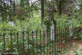 <center>Le cimetière juif.</center>Ces enclos sont des concessions achetées par des juifs pour y être enterrés ainsi que les membres de leur famille.