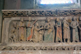 <center></center><center>L'église paroissiale Saint-Laurent </center>L'adoration des Mages et Joseph est averti par deux anges de la paternité divine de Jésus.