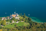 <center></center><center>Le lac du Bouget. </center> L'abbaye de Hautecombe