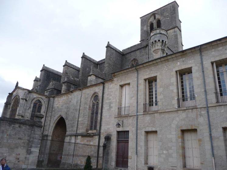 41-lodeve.jpg